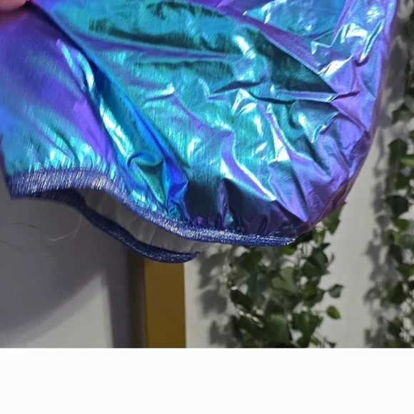 AKIRA Iridescent Blue and Purple Women's Top - Picture 6 of 6